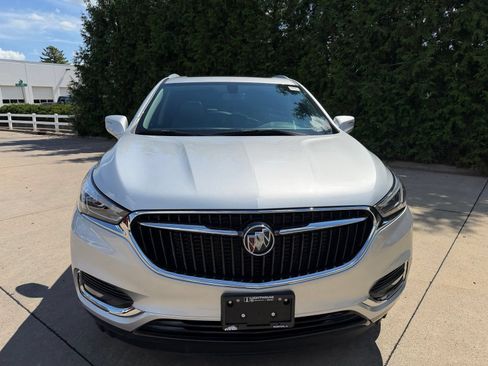 Used 2021 Buick Enclave Essence w/ Sound and Sites Package FWD image 6