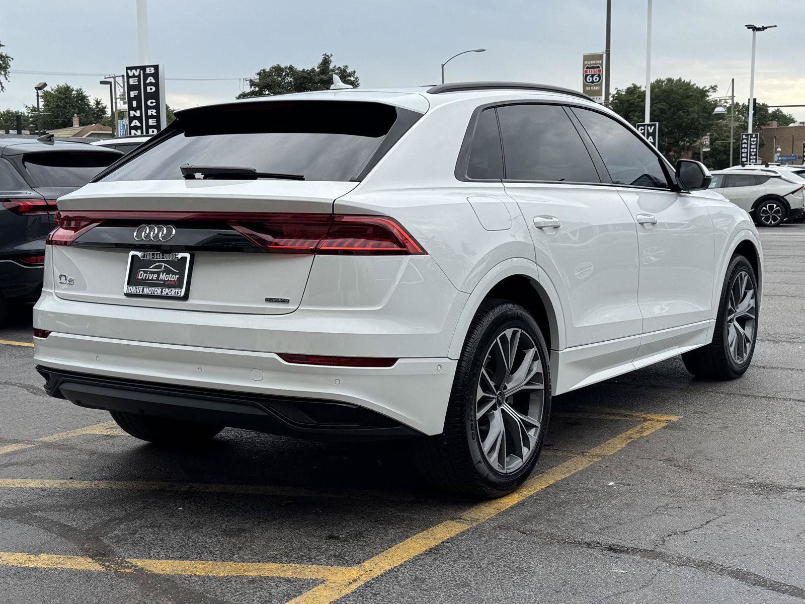 Used 2023 Audi Q8 Premium w/ Convenience Package AWD/4WD image 10