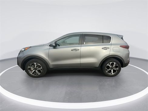 Used 2021 Kia Sportage LX image 5