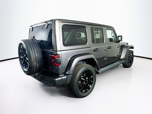 Used 2022 Jeep Wrangler Sahara w/ Cold Weather Group image 9