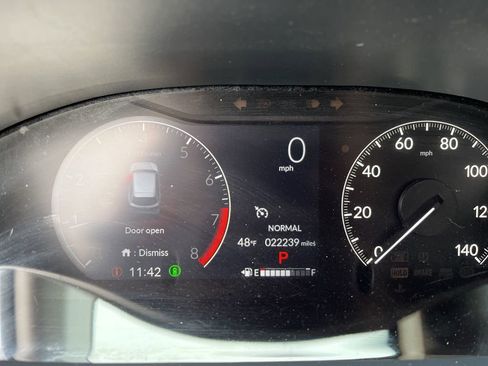 Certified 2025 Honda HR-V LX image 22