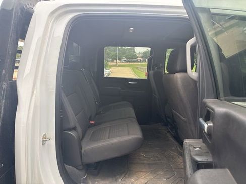Used 2023 Chevrolet Silverado 3500 LT AWD/4WD image 10