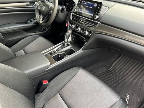 Used 2021 Honda Accord LX image 18