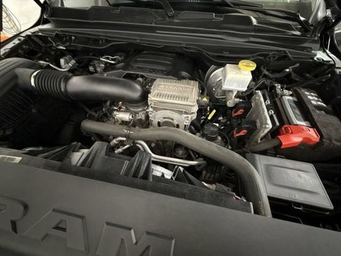 Used 2022 RAM 1500 Laramie AWD/4WD image 35