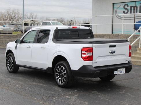 Used 2024 Ford Maverick Lariat image 3