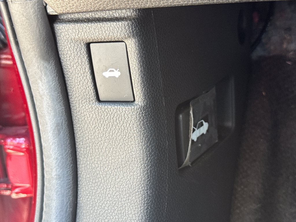 Used 2024 Honda Accord EX image 28