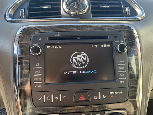 Used 2014 Buick Enclave Leather w/ Trailering Provision Package image 22