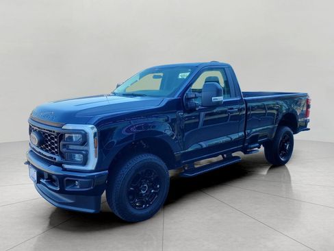Used 2025 Ford F350 XL w/ STX Appearance Package AWD/4WD image 4