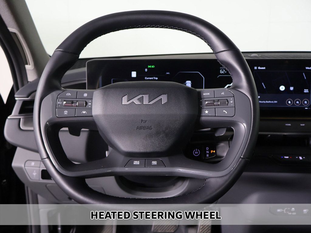 Used 2024 Kia EV9 Land AWD/4WD image 10