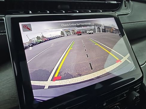 Used 2025 Jeep Grand Cherokee Limited w/ Black Appearance Package image 29