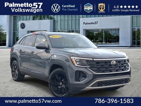Used 2024 Volkswagen Atlas Cross Sport SE w/ Panoramic Sunroof Package FWD image 1