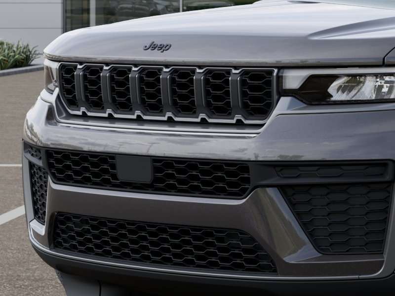 New 2026 Jeep Grand Cherokee Altitude AWD/4WD image 11