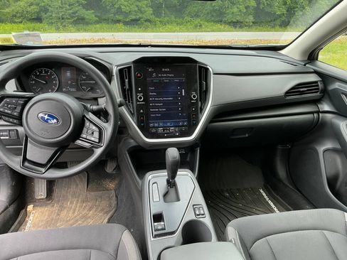 Used 2025 Subaru Crosstrek 2.5i Premium AWD/4WD image 11