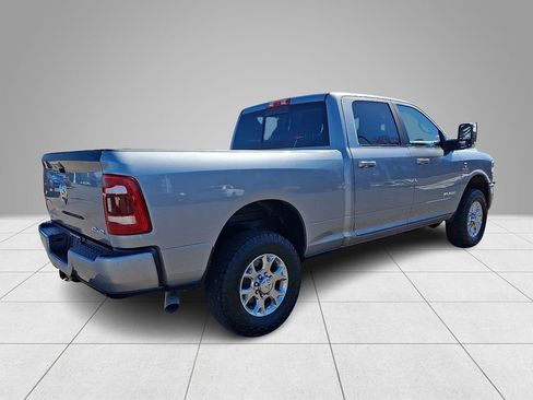 Used 2024 RAM 2500 Laramie AWD/4WD image 5