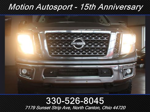 Used 2016 Nissan Titan SV image 42