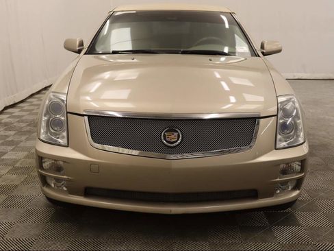 Used 2006 Cadillac STS V6 w/ Preferred Equipment Group image 4