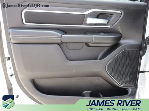Used 2023 RAM 1500 Big Horn AWD/4WD image 16