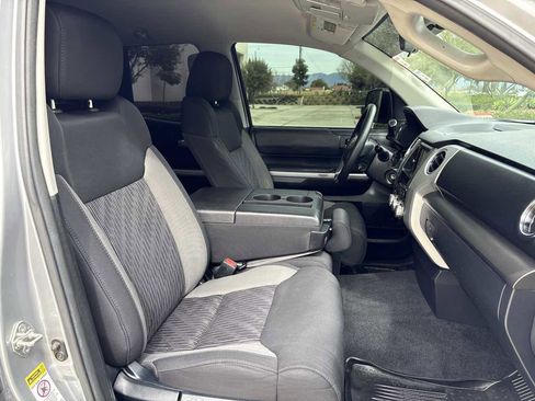 Used 2017 Toyota Tundra SR5 image 20