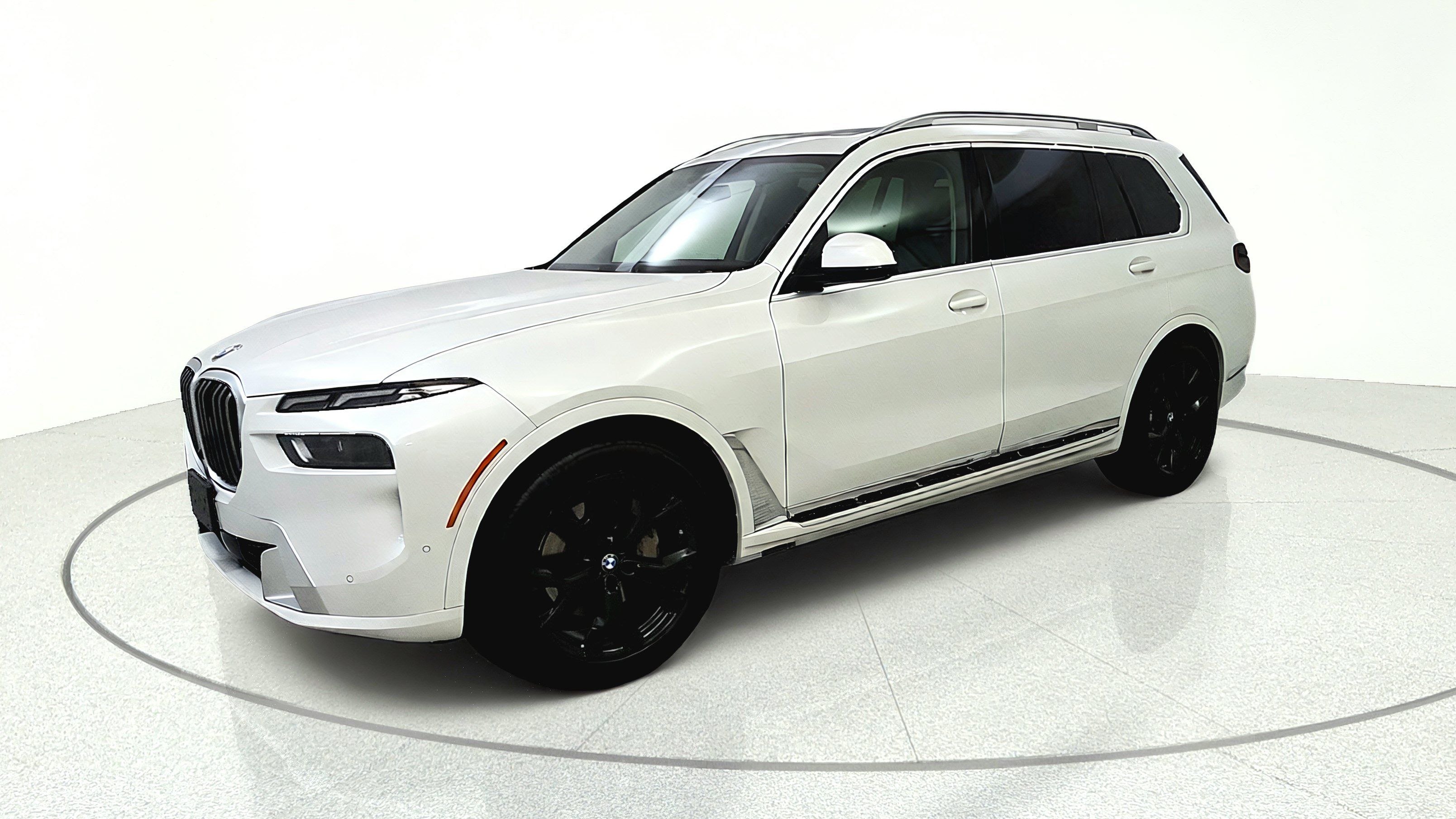 Used 2026 BMW X7 xDrive40i w/ Premium Package AWD/4WD image 3