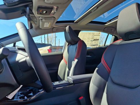 New 2026 Toyota Prius Plug-In Hybrid image 13