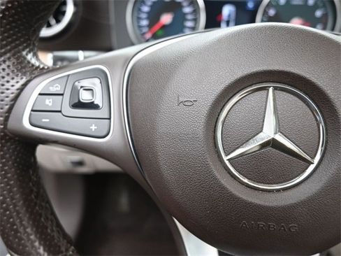 Used 2018 Mercedes-Benz E 400 E 400 image 15