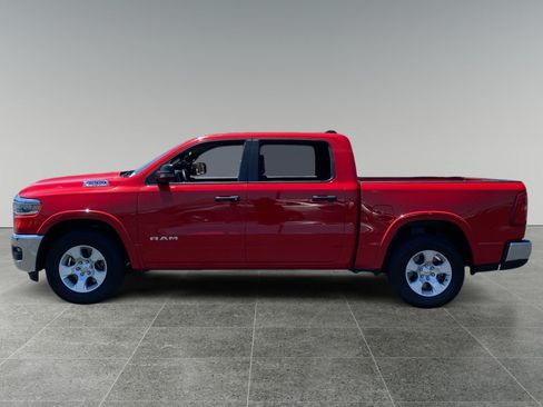 Used 2025 RAM 1500 Big Horn AWD/4WD image 2