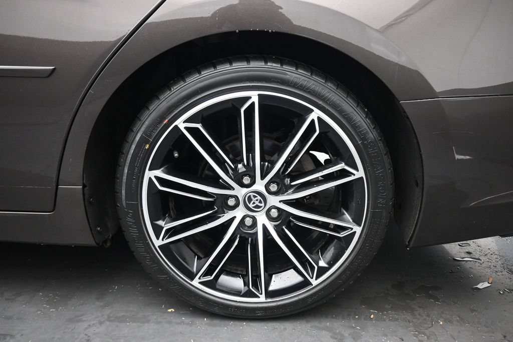 Used 2020 Toyota Avalon Touring w/ Advanced Safety Package FWD image 54
