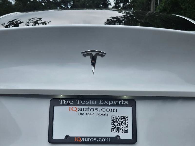 Used 2021 Tesla Model Y Long Range AWD/4WD image 30