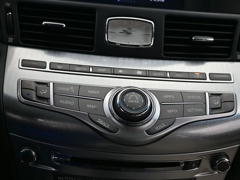 Used 2019 INFINITI Q70 L 3.7 image 30