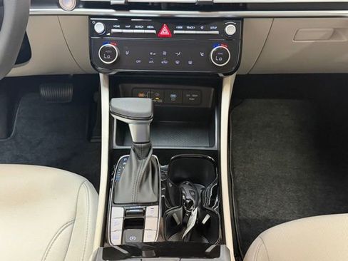 New 2026 Hyundai Tucson SEL FWD image 14