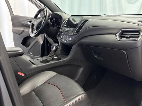 Used 2022 Chevrolet Equinox RS w/ RS Leather Package AWD/4WD image 31