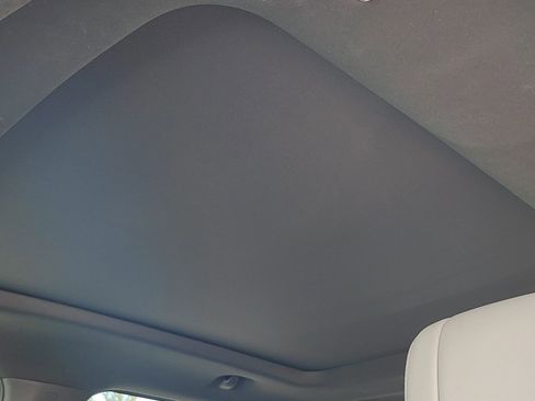 Used 2025 Toyota Tundra Limited AWD/4WD image 11