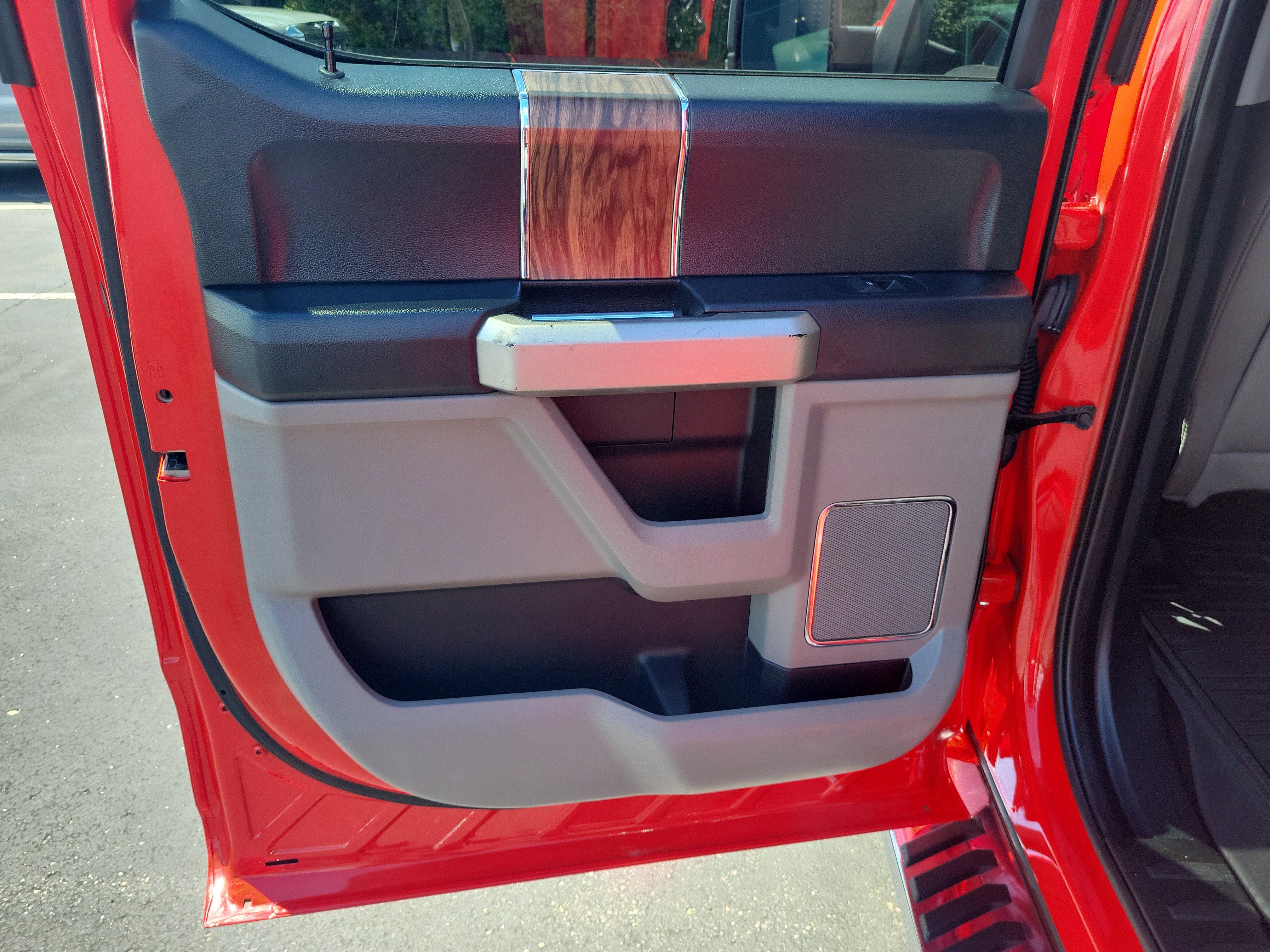 Used 2019 Ford F150 Lariat AWD/4WD image 14
