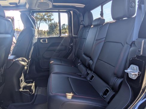 New 2026 Jeep Gladiator Rubicon w/ Safety Group image 14