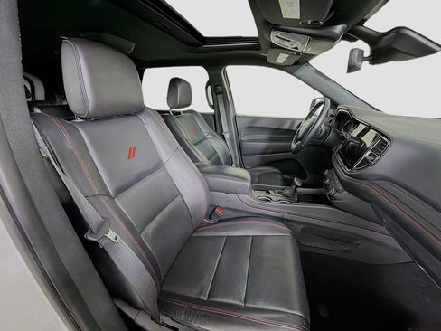 Used 2024 Dodge Durango GT RWD image 32