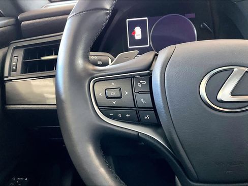 Used 2024 Lexus ES 250 w/ Premium Package image 42