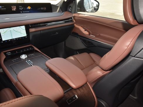 New 2025 Lincoln Navigator L Reserve image 18