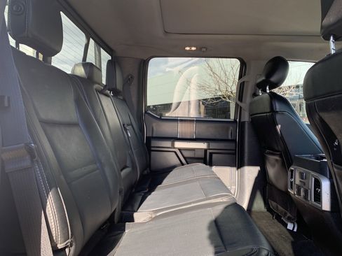 Used 2017 Ford F150 Lariat w/ Equipment Group 502A Luxury image 33