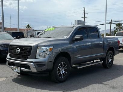 Used 2021 Nissan Titan SV w/ SV Convenience Package