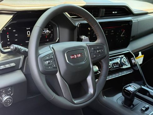 New 2026 GMC Sierra 1500 AT4 w/ AT4 Premium Package AWD/4WD image 15