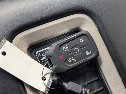 Used 2019 GMC Yukon XL Denali w/ Denali Ultimate Package image 39