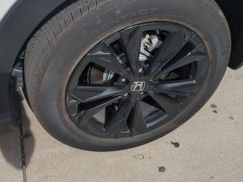 Used 2025 Honda CR-V Sport Touring image 7