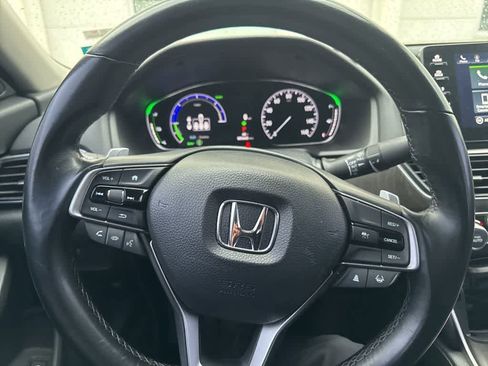 Used 2021 Honda Accord EX-L image 18