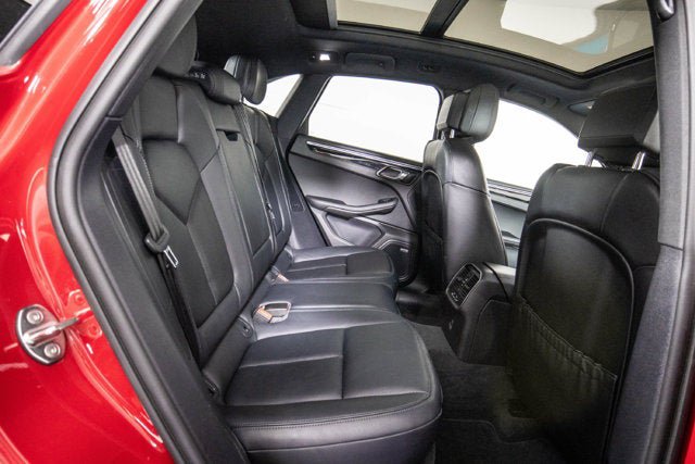 Used 2024 Porsche Macan w/ Premium Plus Package AWD/4WD image 12