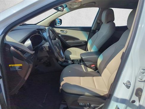 Used 2018 Hyundai Santa Fe Sport 2.0T FWD image 14