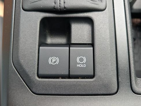 Used 2026 Toyota RAV4 XSE w/ Panoramic Sun Roof Package AWD/4WD image 17