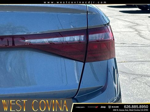 Used 2025 Volkswagen Jetta Sport FWD image 14