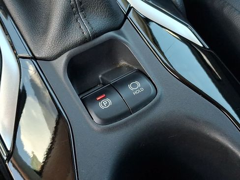 Certified 2025 Toyota Corolla Cross XLE AWD/4WD image 28