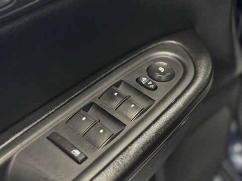 Used 2015 Chevrolet Traverse LT image 16