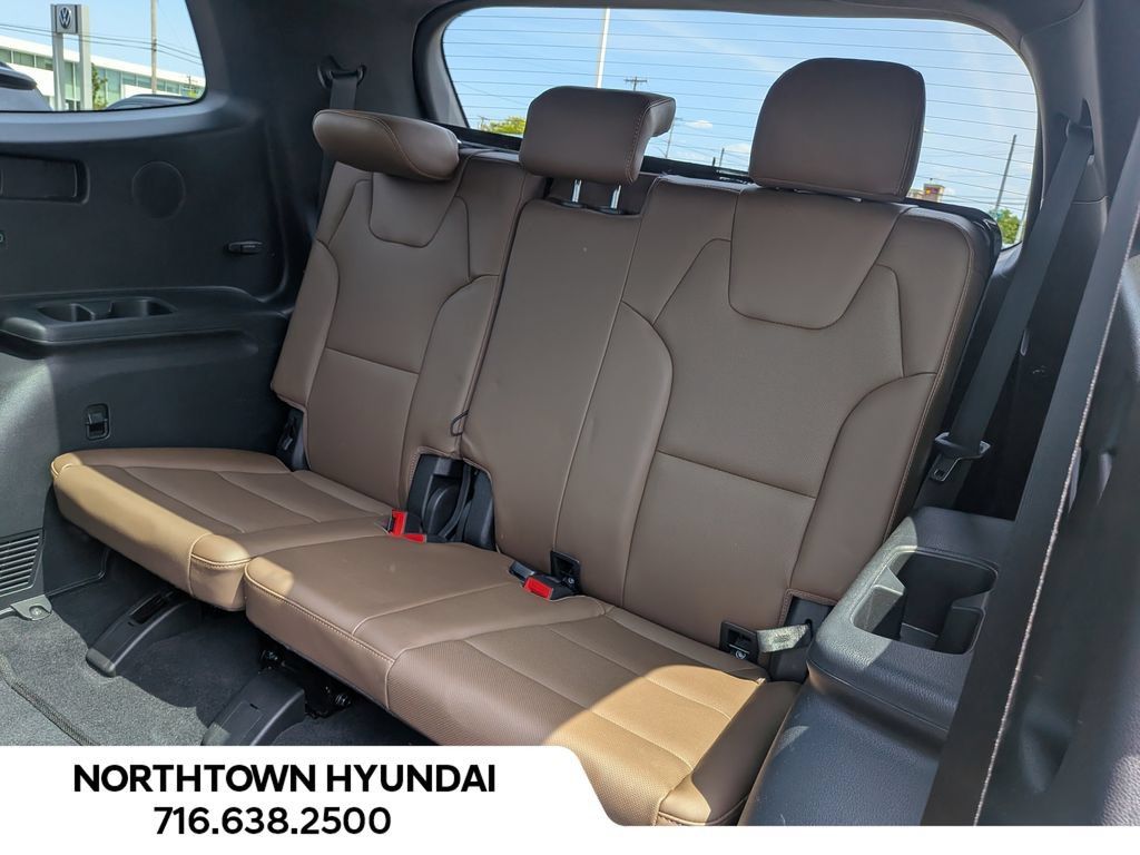 Used 2022 Kia Telluride SX w/ SX Prestige Package AWD/4WD image 35